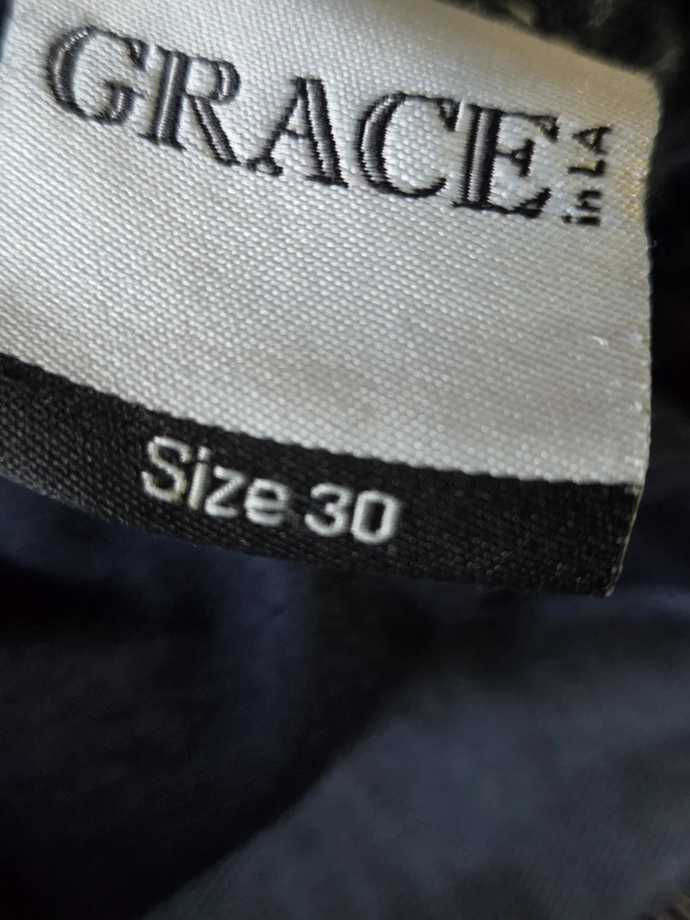 Grace in LA Bootcut Jeans | Embellished Pocket | Medium Wash | Size 30 - Picture 8 of 8